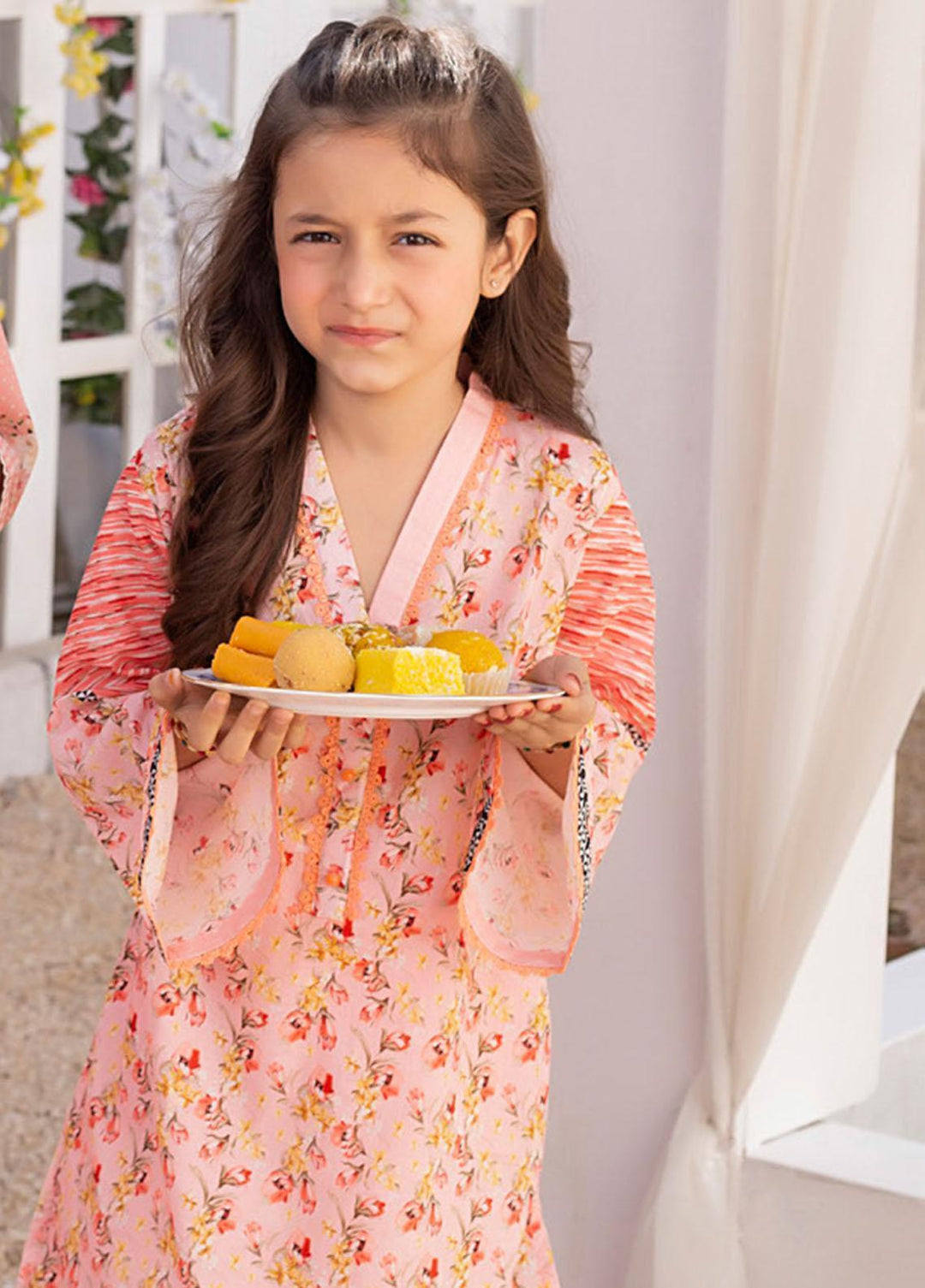 Regalia Textiles Printed Lawn Suits Unstitched 2 Piece RGT23-K4 D-01 - Summer Collection