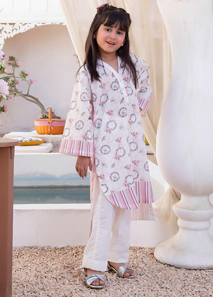 Regalia Textiles Printed Lawn Suits Unstitched 2 Piece RGT23-K4 D-02 - Summer Collection