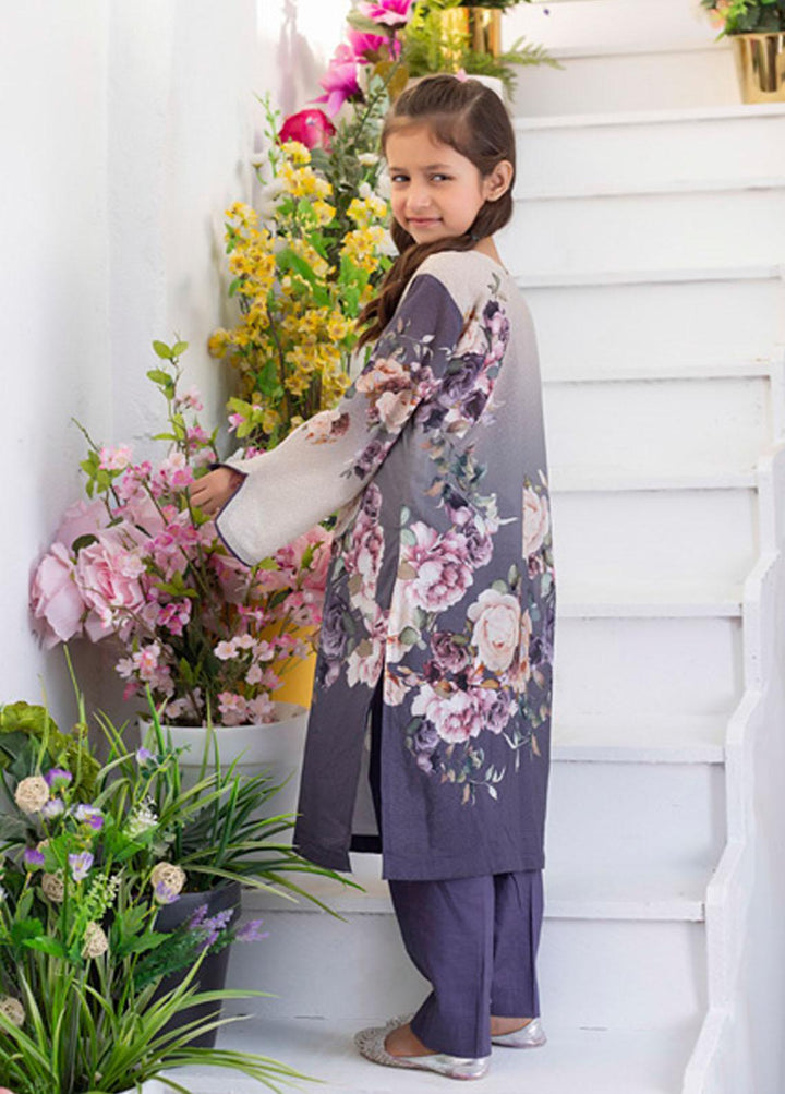 Regalia Textiles Printed Lawn Suits Unstitched 2 Piece RGT23-K4 D-11 - Summer Collection