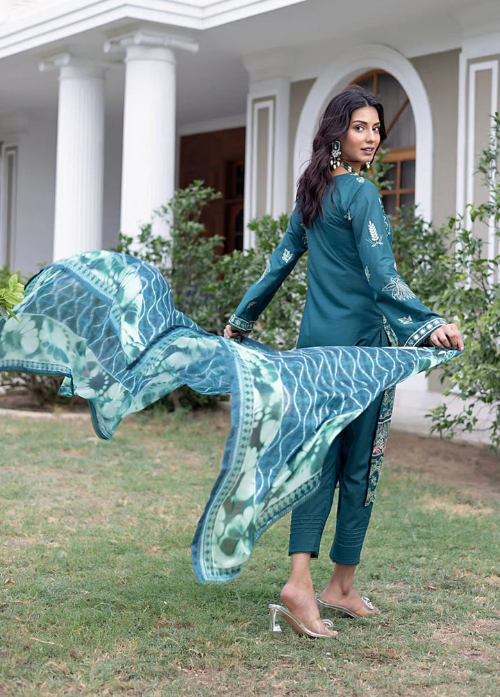 Regalia Textiles Pret Embroidered Lawn 3 Piece Suit RGT24B BFSL-3
