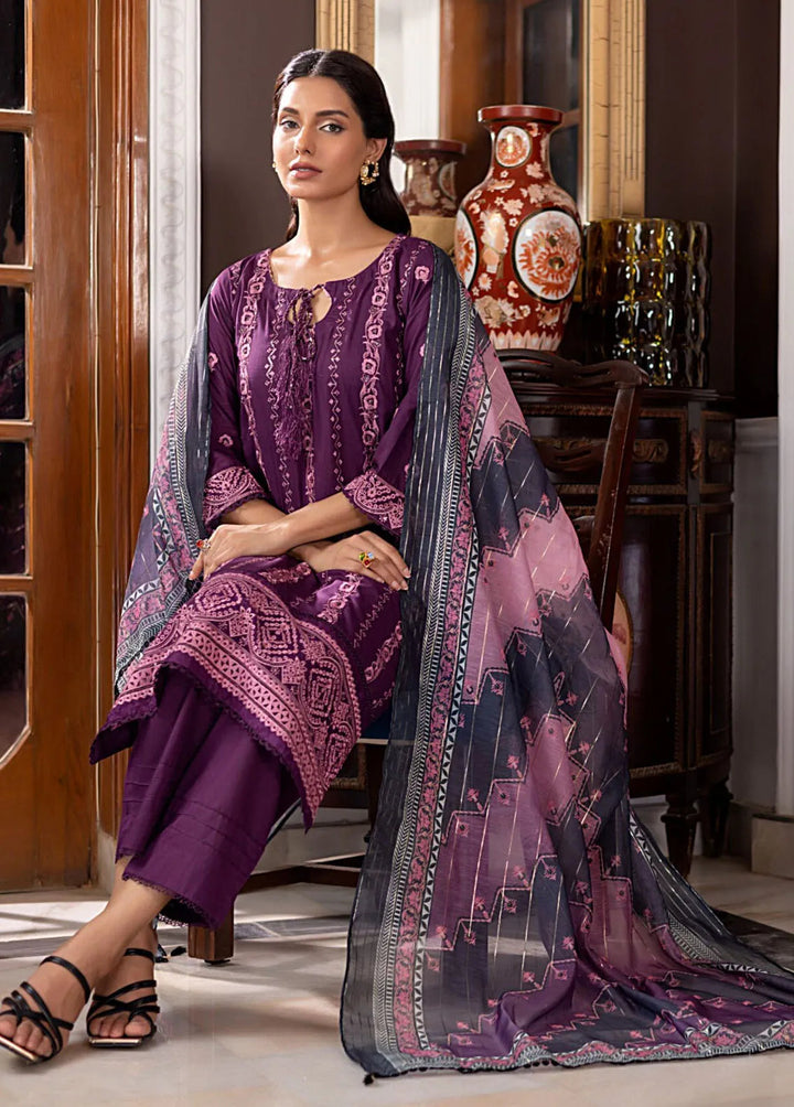 Regalia Textiles Pret Embroidered Lawn 3 Piece Suit RGT24B BFSL-7