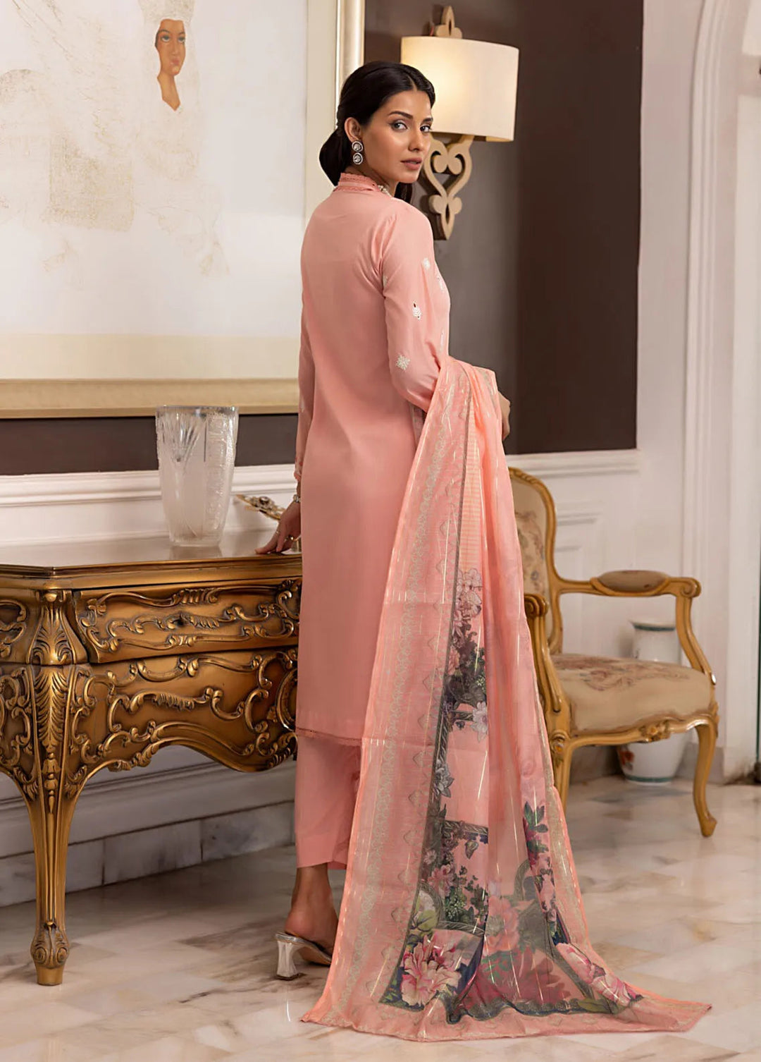 Regalia Textiles Pret Embroidered Lawn 3 Piece Suit RGT24B BFSL-9