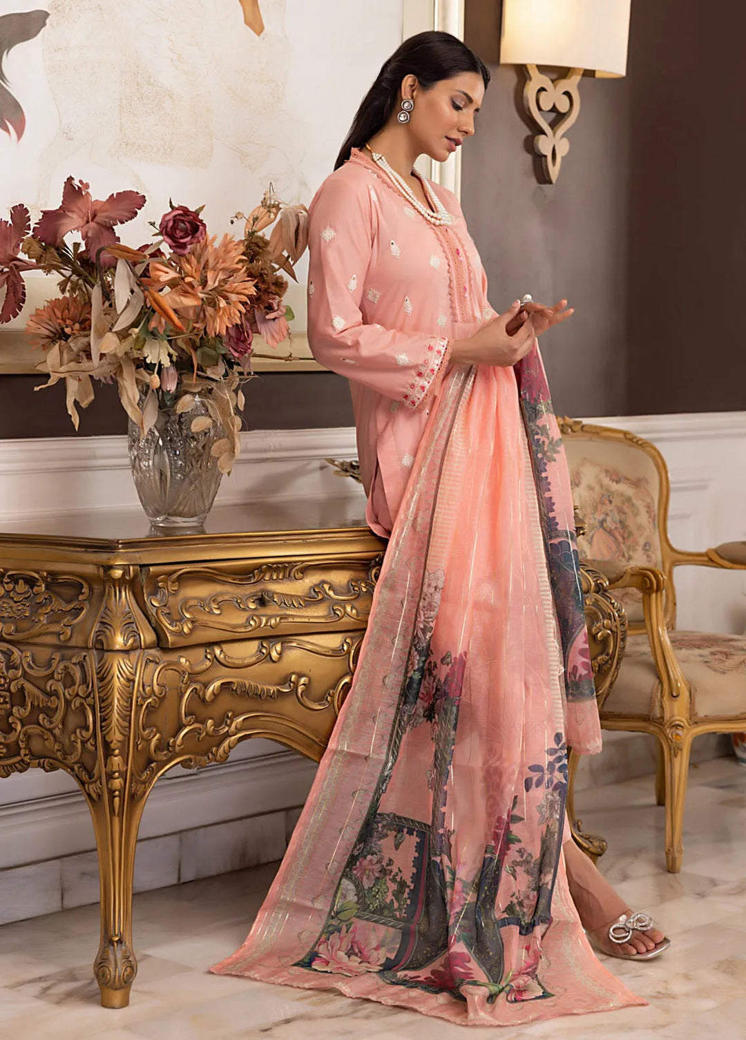 Regalia Textiles Pret Embroidered Lawn 3 Piece Suit RGT24B BFSL-9