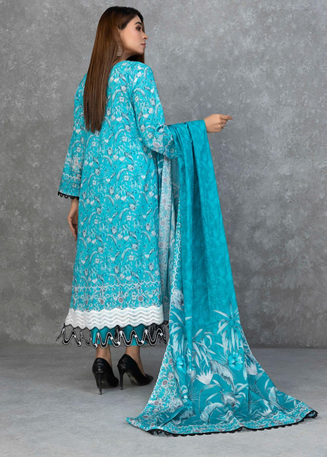 Regalia Textiles Printed Lawn Suits Unstitched 3 Piece RGT22-M4 01 - Summer Collection