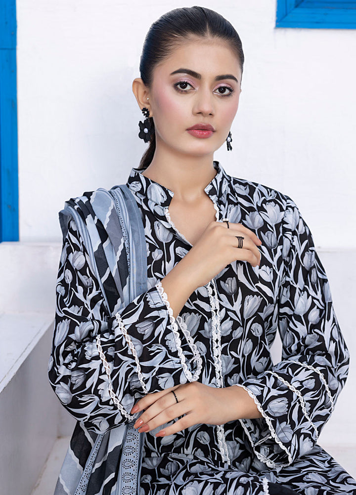 Regalia Textiles Printed Lawn Suits Unstitched 3 Piece RGT25BS D-10 - Summer Collection