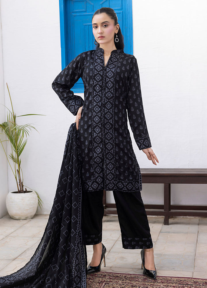 Regalia Textiles Printed Lawn Suits Unstitched 3 Piece RGT25BS D-2 - Summer Collection