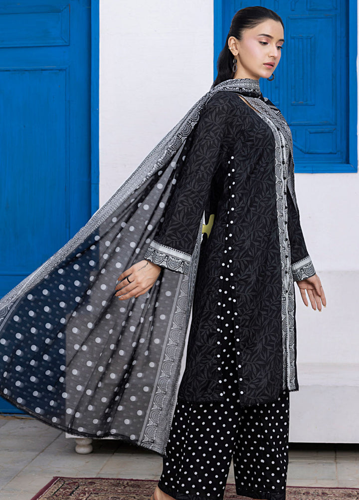 Regalia Textiles Printed Lawn Suits Unstitched 3 Piece RGT25BS D-9 - Summer Collection