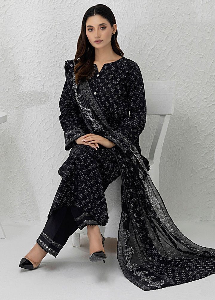 Regalia Textiles Printed Lawn Suits Unstitched 3 Piece RGT25BW D-03 - Summer Collection