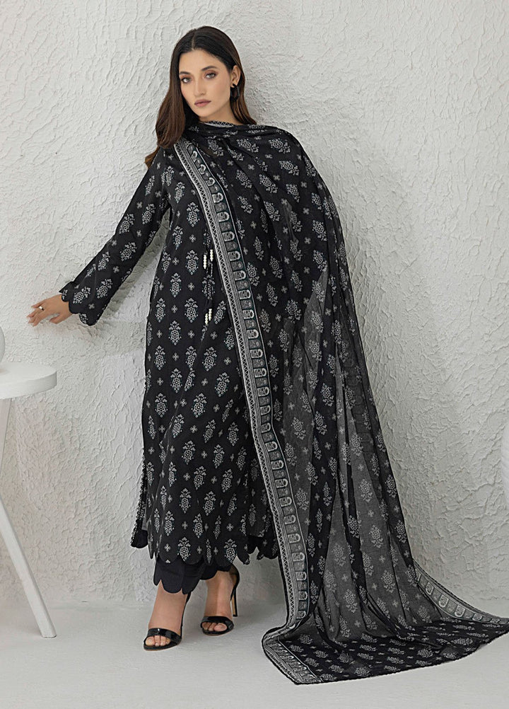 Regalia Textiles Printed Lawn Suits Unstitched 3 Piece RGT25BW D-06 - Summer Collection