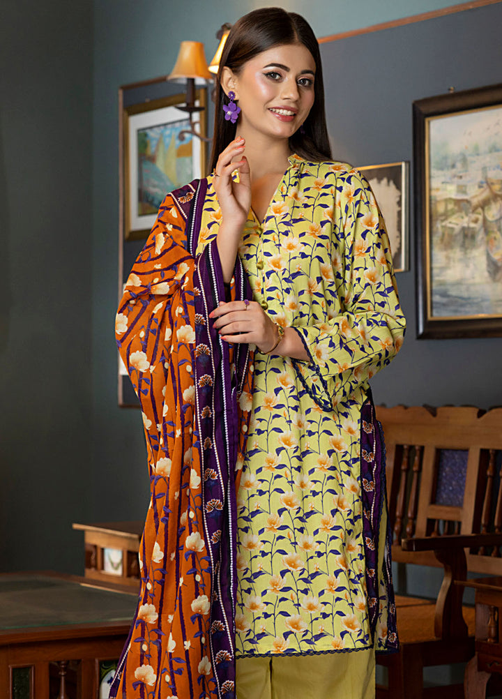 Regalia Textiles Printed Lawn Suits Unstitched 3 Piece RGT25S22 D-8 - Summer Collection