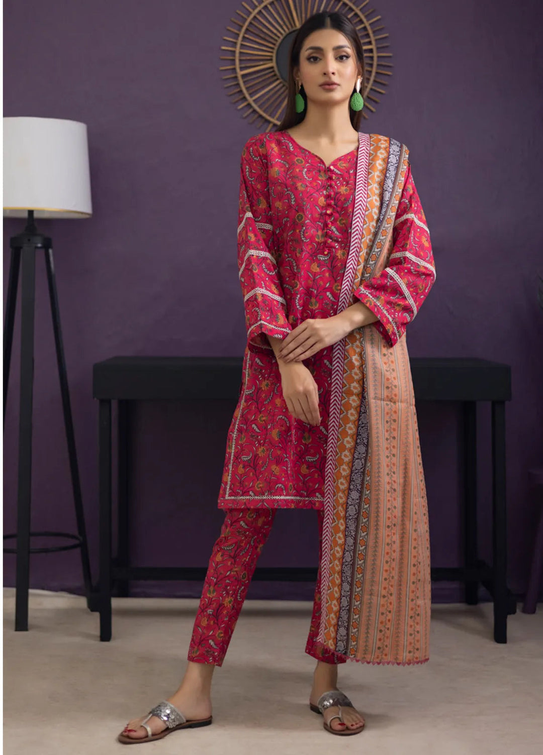 Regalia Textiles Trendy Threads Printed Lawn Suit Unstitched 3 Piece RGT24T D-04 - Summer Collection