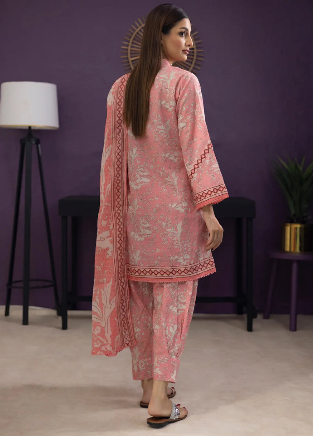 Regalia Textiles Trendy Threads Printed Lawn Suit Unstitched 3 Piece RGT24T D-09 - Summer Collection
