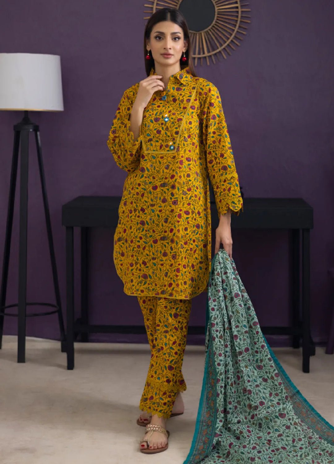 Regalia Textiles Trendy Threads Printed Lawn Suit Unstitched 3 Piece RGT24T D-10 - Summer Collection