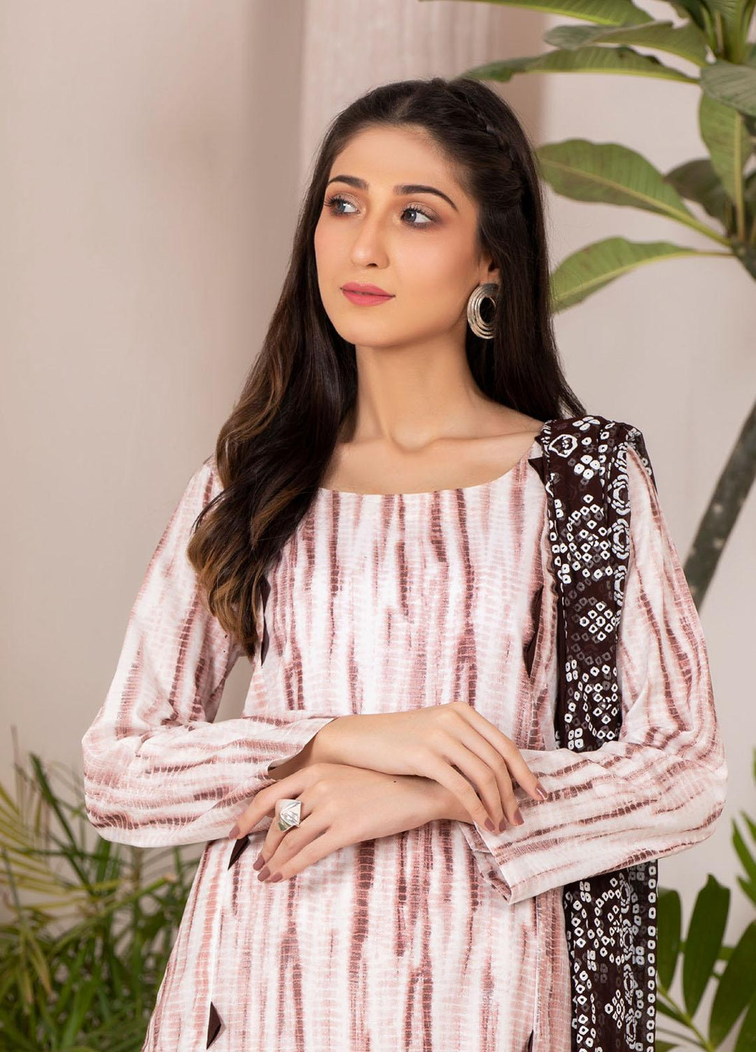 Regalia Textiles  Cotton Suits Unstitched 3 Piece RG21TD D-04 - Festive Collection