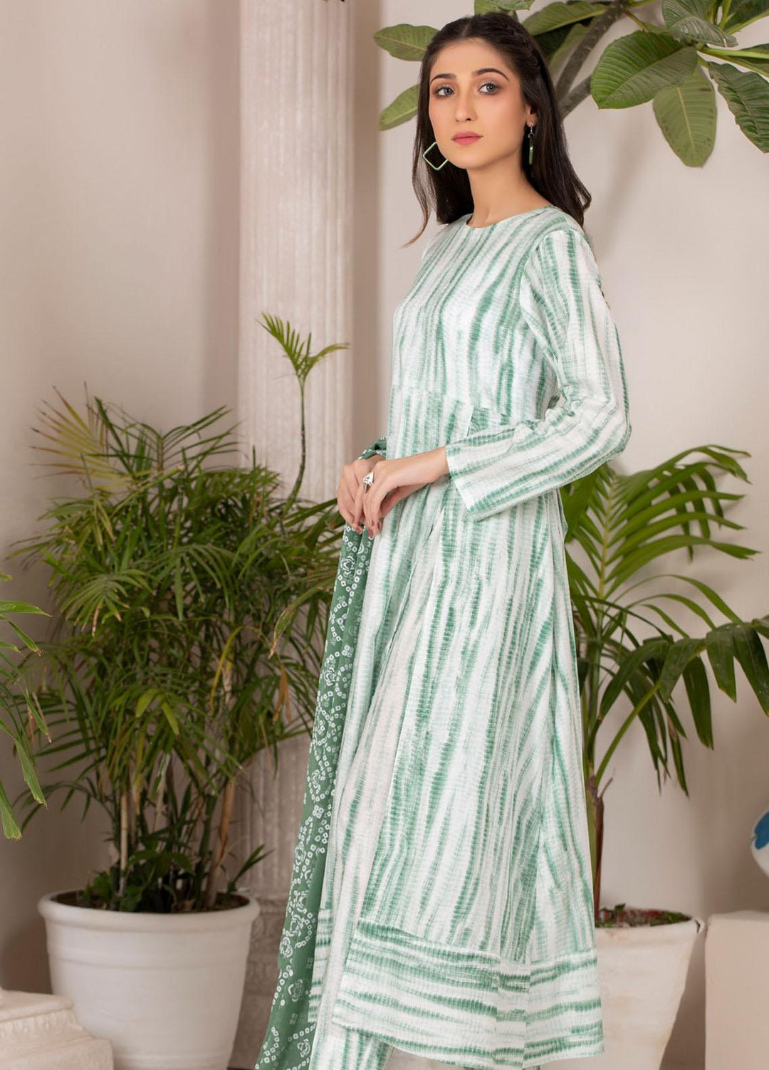 Regalia Textiles  Cotton Suits Unstitched 3 Piece RG21TD D-06 - Festive Collection