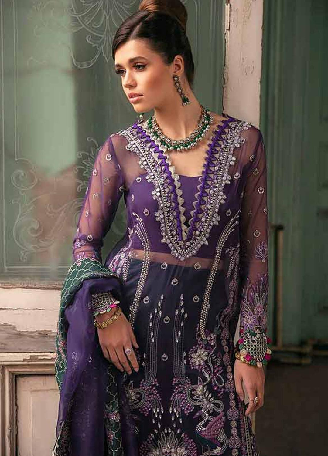 Republic WomensWear Embroidered Organza Suits Unstitched 3 Piece RW21WU D-07 (Pensee) - Luxury Formals Collection