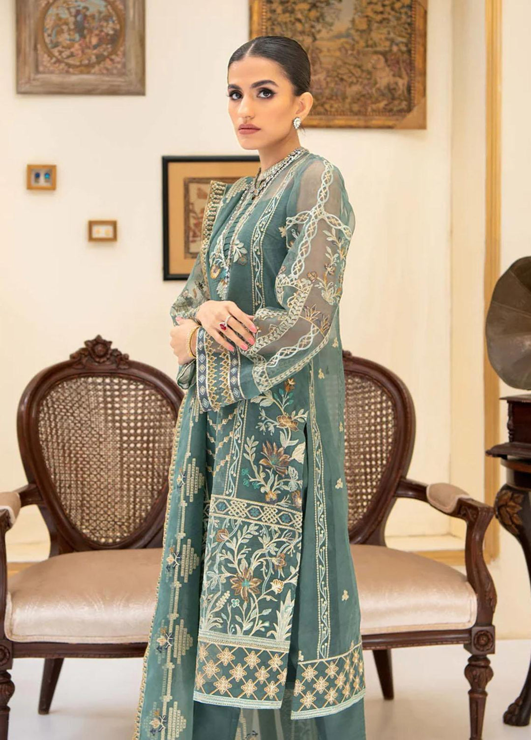 Reveuse By AIK Embroidered Organza Suits Unstitched 3 Piece AIK22R 05 - Winter Collection