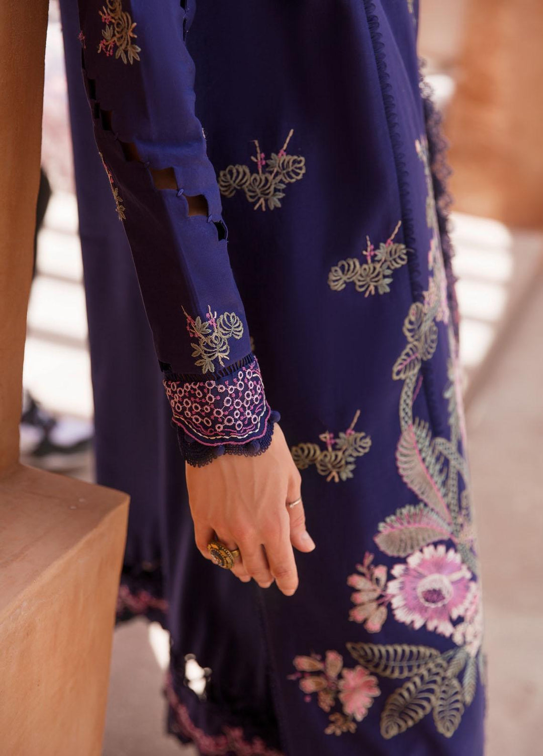 Rezene By Republic WomensWear Embroidered Lawn Suits Unstitched 3 Piece RW23R D-7A - Summer Collection