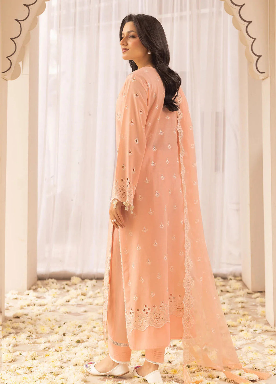 Riaz Arts Embroidered Lawn Suit Unstitched 3 Piece RA25MA D-06 - Summer Collection