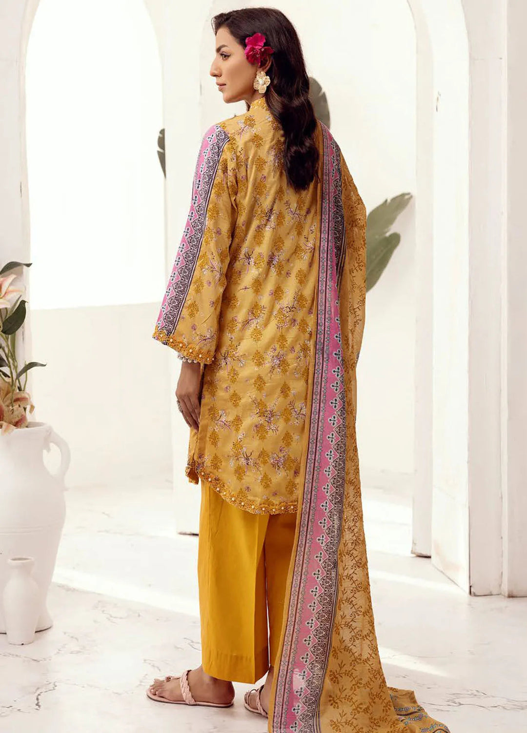Riaz Arts Embroidered Lawn Suit Unstitched 3 Piece RA25MH D-03 - Summer Collection