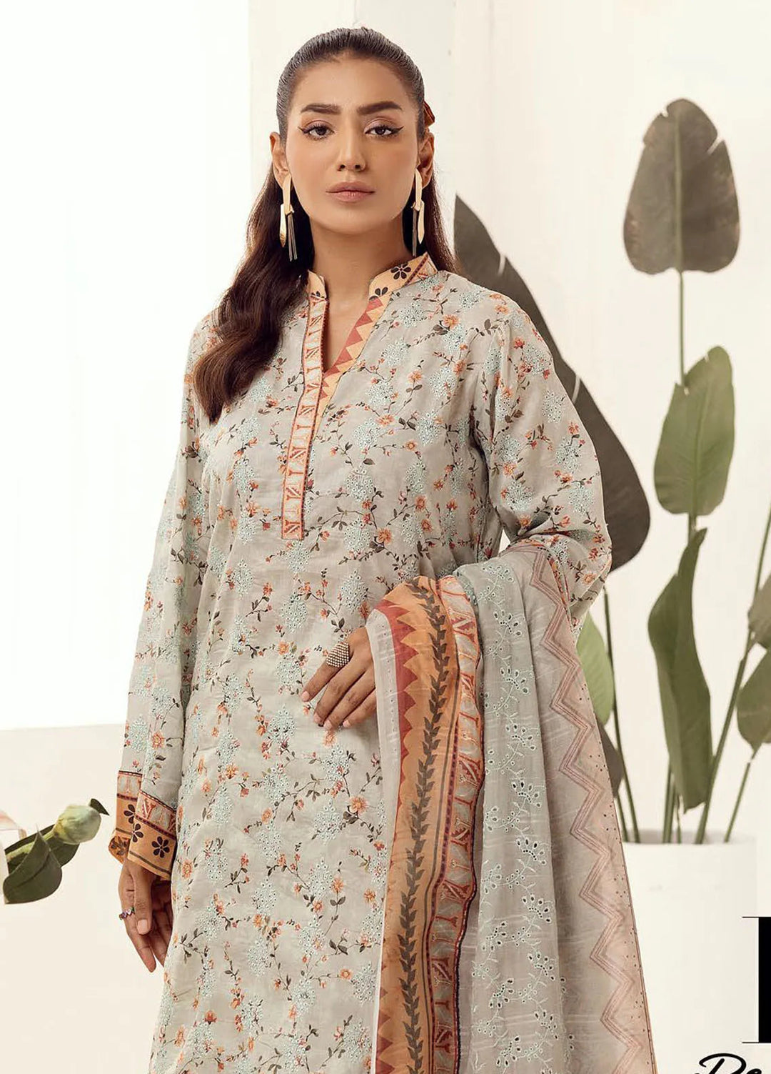 Riaz Arts Embroidered Lawn Suit Unstitched 3 Piece RA25MH D-04 - Summer Collection