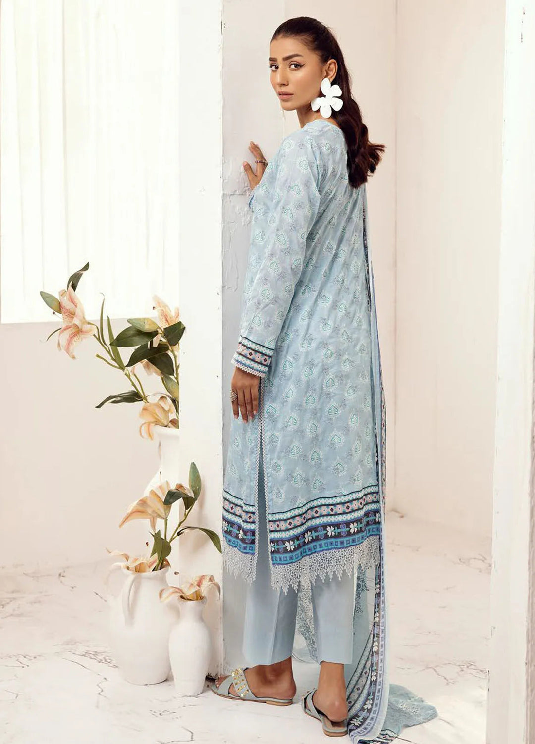 Riaz Arts Embroidered Lawn Suit Unstitched 3 Piece RA25MH D-09 - Summer Collection