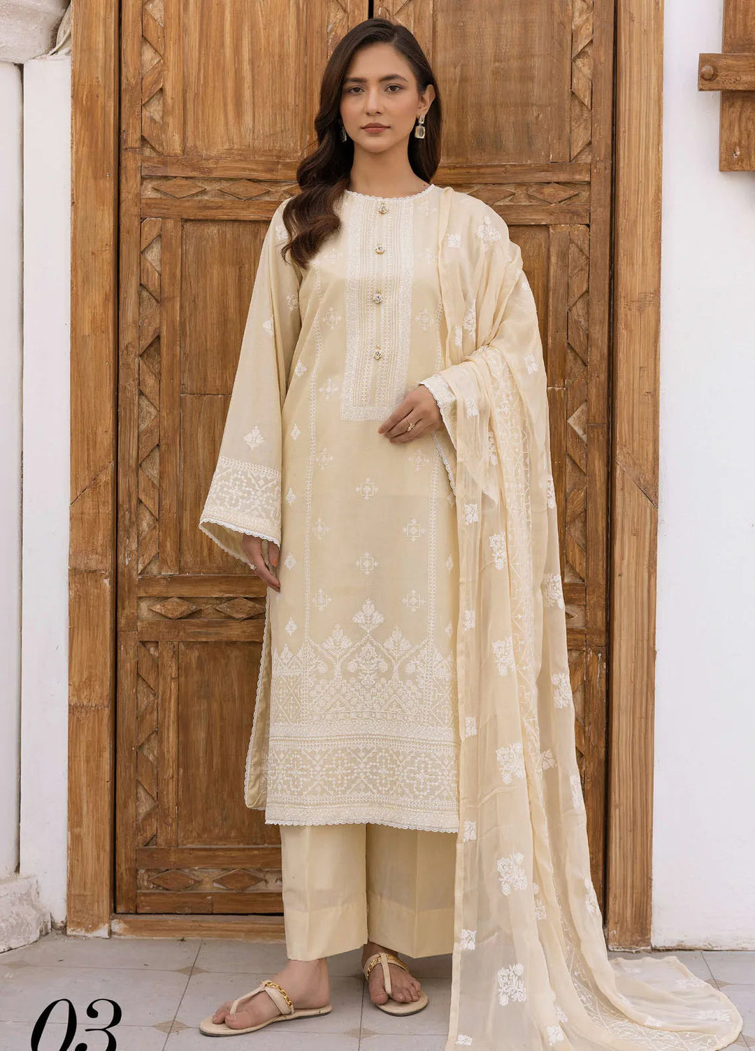 Riaz Arts Embroidered Lawn Suit Unstitched 3 Piece RA25ML D-03 - Summer Collection