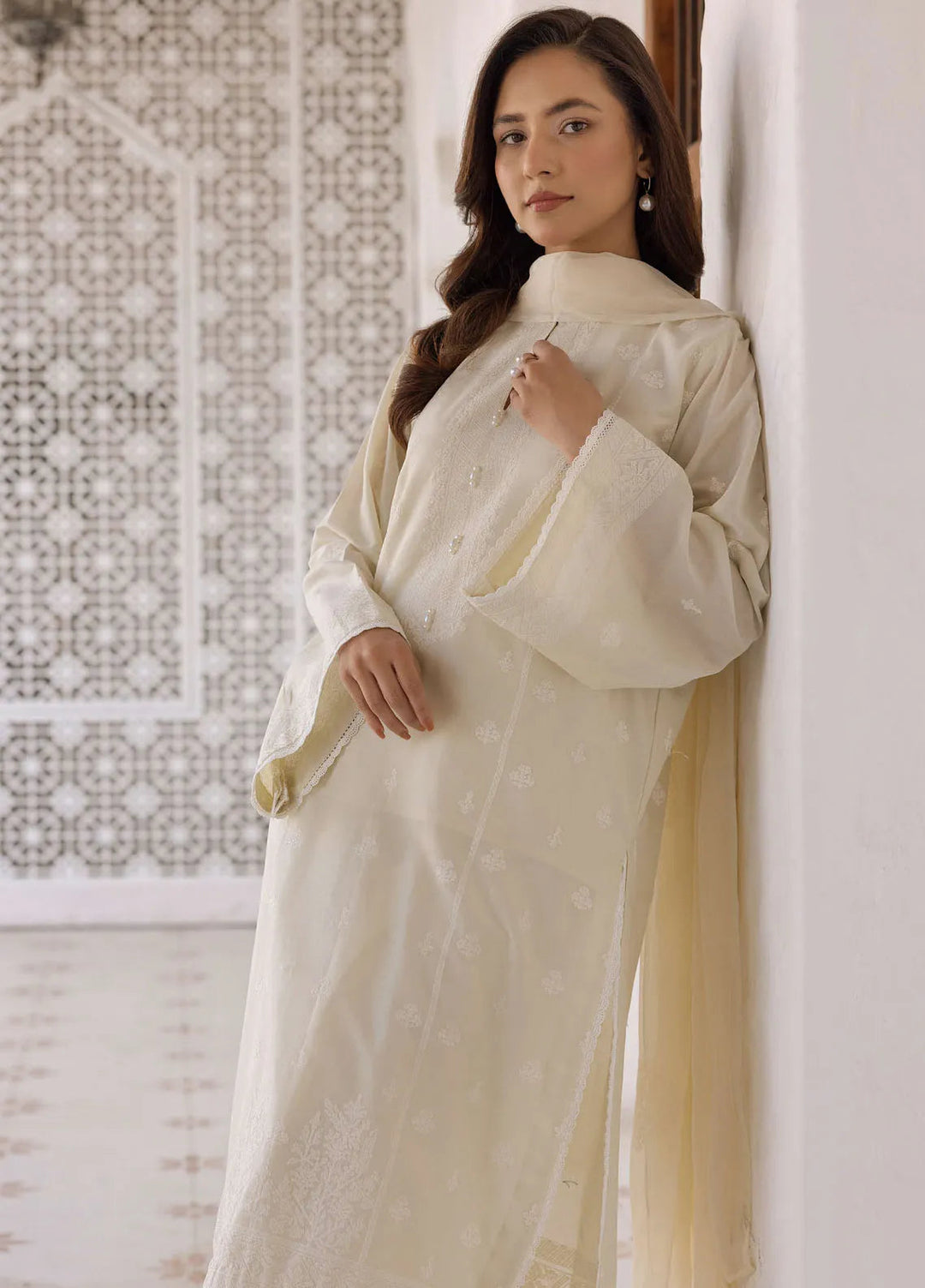 Riaz Arts Embroidered Lawn Suit Unstitched 3 Piece RA25ML D-05 - Summer Collection