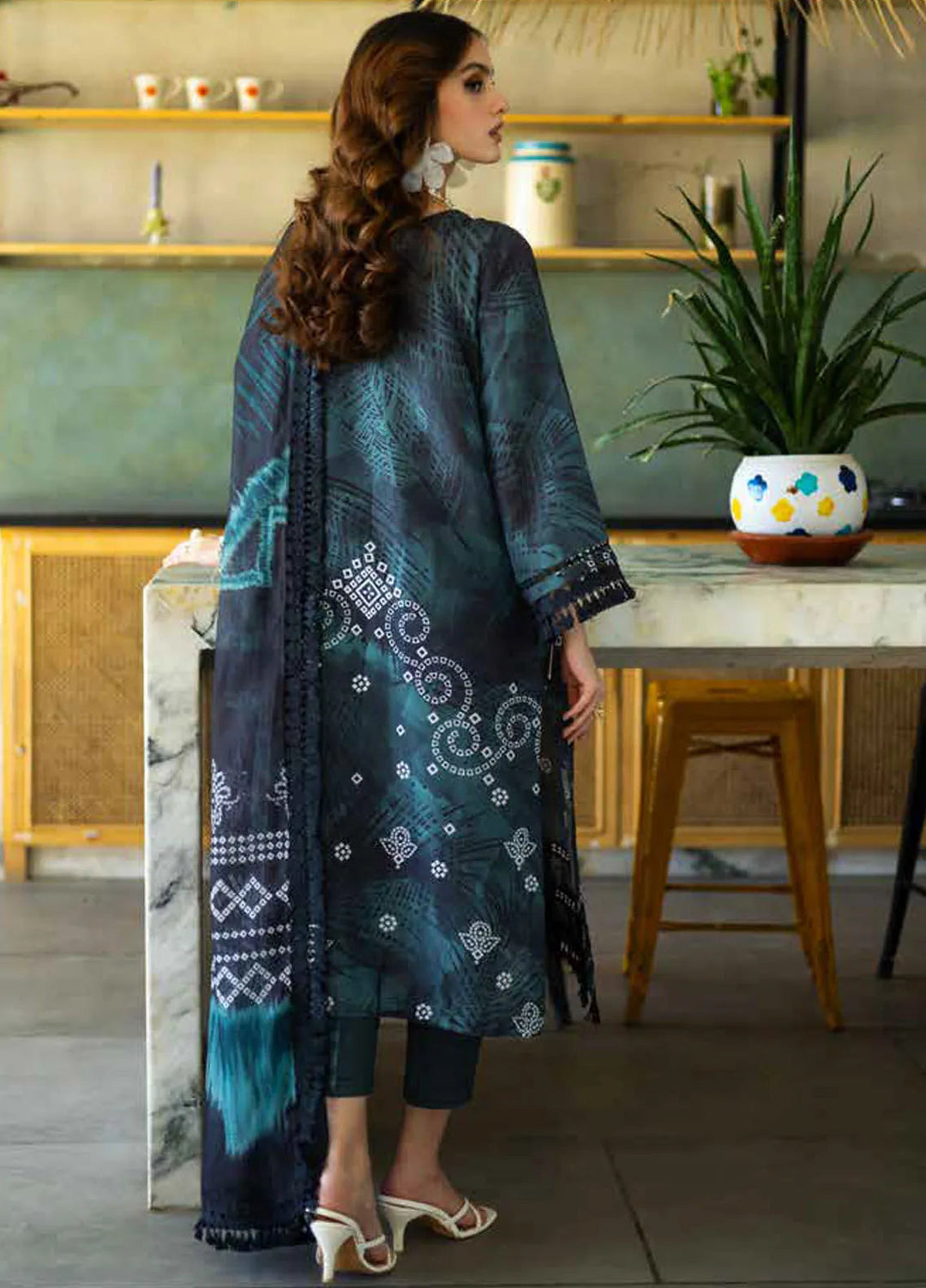 Riaz Arts Embroidered Lawn Suits Unstitched 3 Piece RA25AL AF-161 - Summer Collection