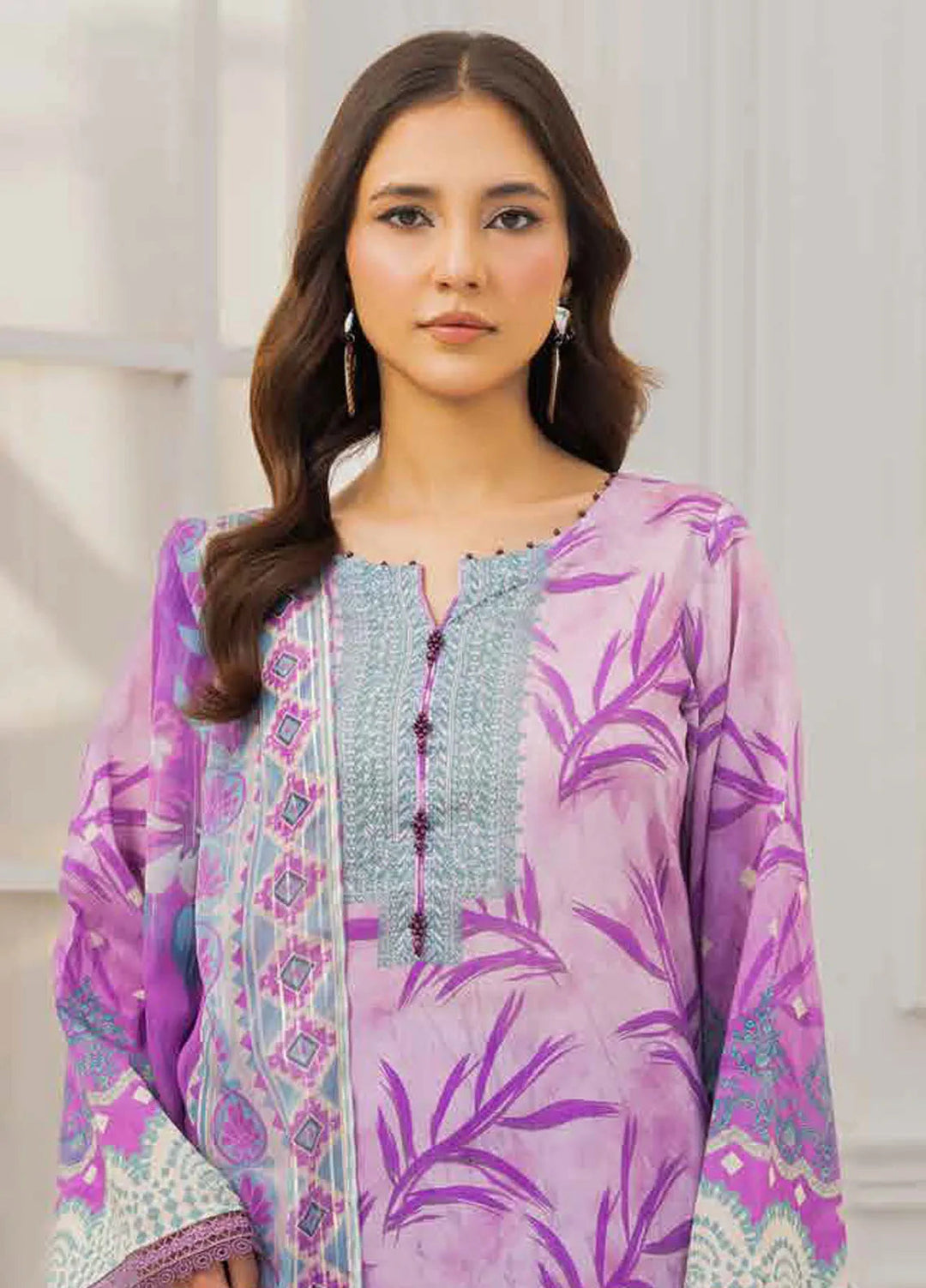 Riaz Arts Embroidered Lawn Suits Unstitched 3 Piece RA25LC AF-215 - Summer Collection