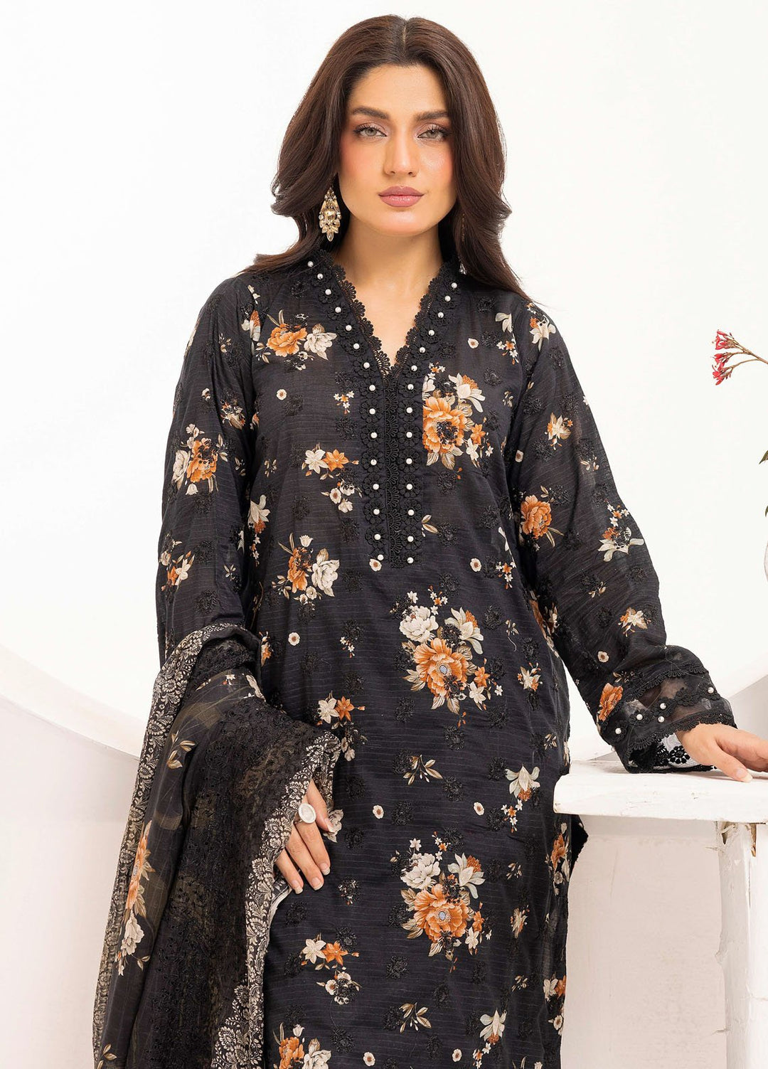 Riaz Arts Embroidered Lawn Suits Unstitched 3 Piece RA25RL D-01 - Summer Collection