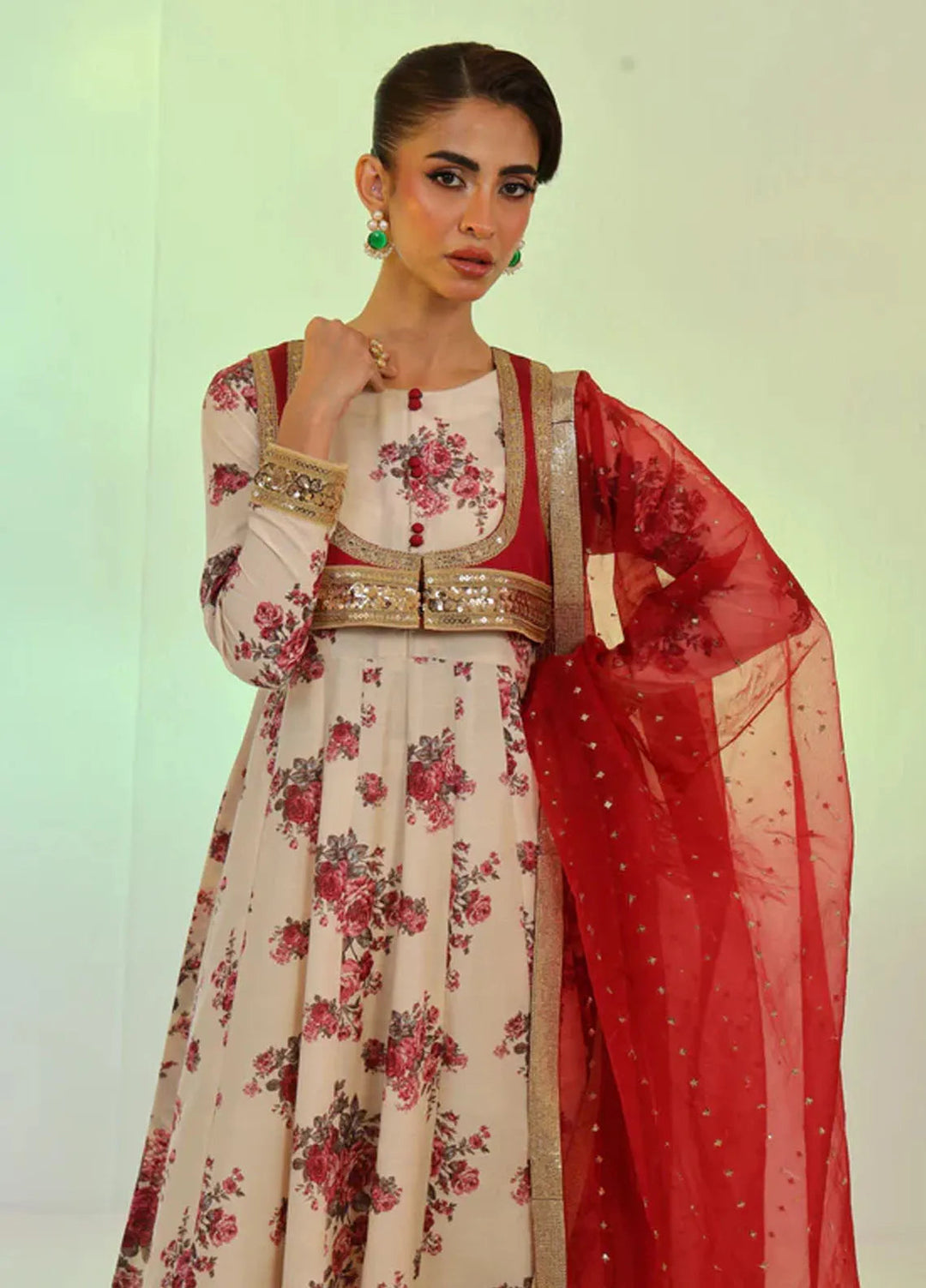 Ripret Pret Embroidered Swiss Lawn 4 Piece Suit Ivory Rose