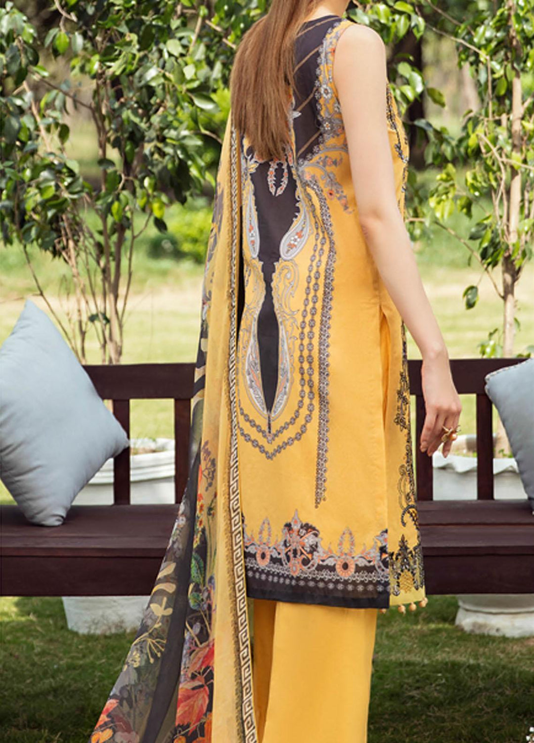 Riwayat by Ramsha Embroidered Lawn Suits Unstitched 3 Piece RSH21R-2 Y-202 - Luxury Collection