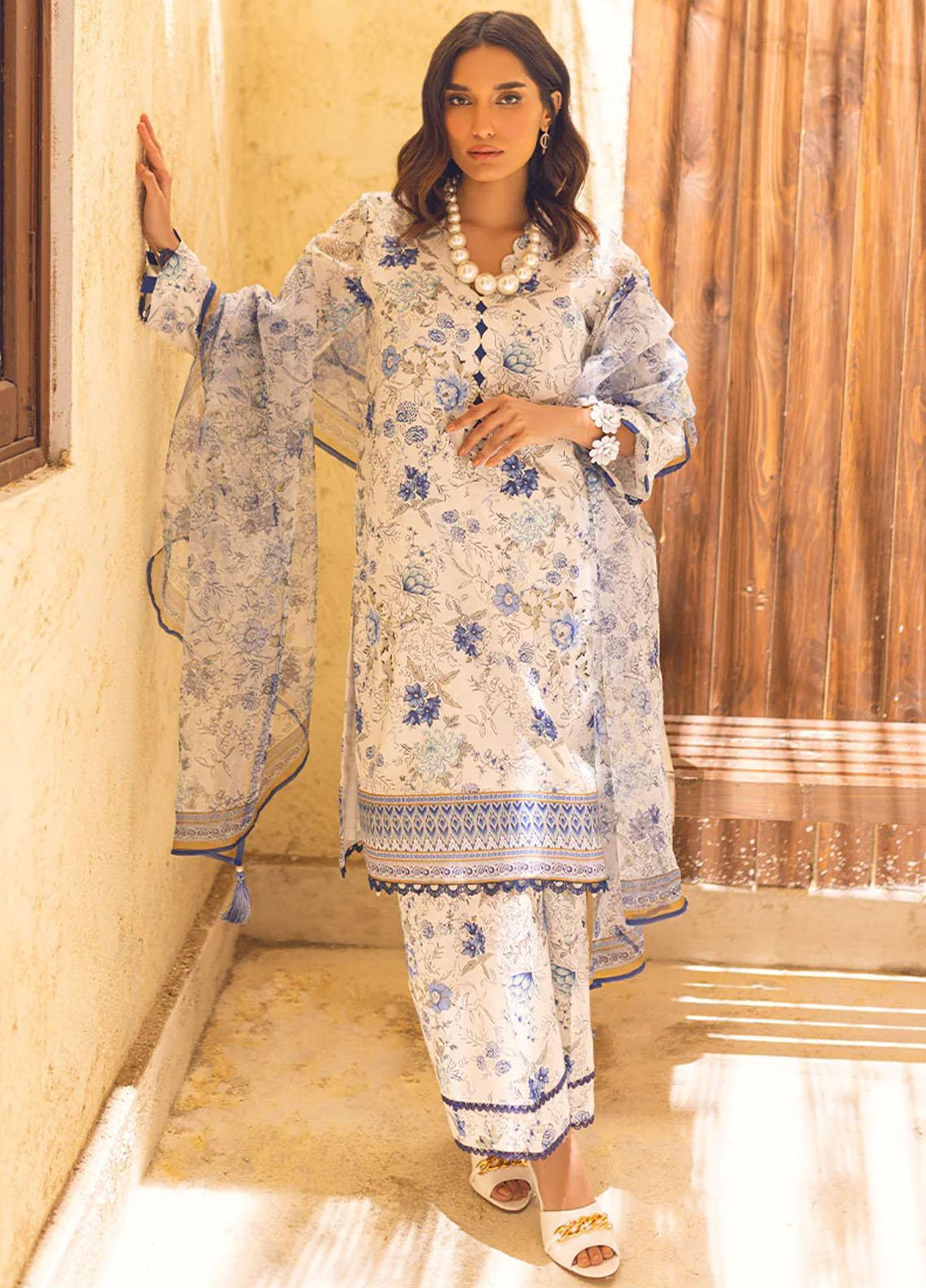 Riwayat By Salitex Printed Lawn Suits Unstitched 3 Piece ST23R UNS23AF002UT - Summer Collection