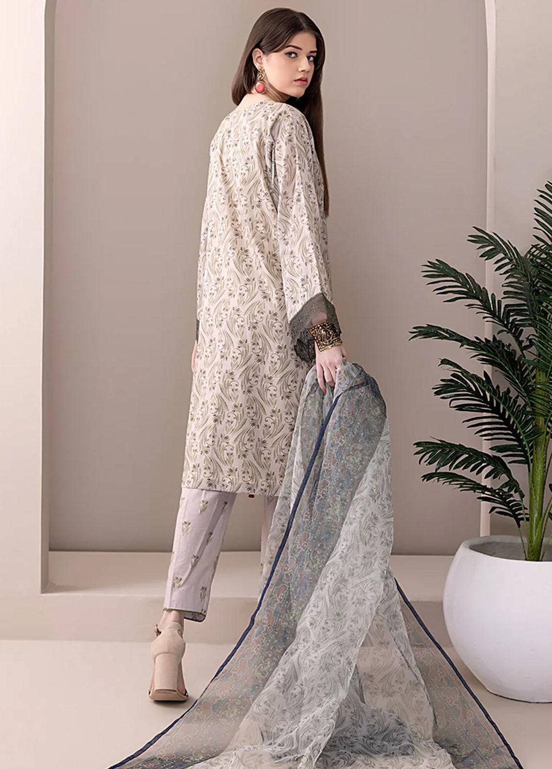 Riwayat By Salitex Printed Lawn Suits Unstitched 3 Piece ST23R UNS23AF007UT - Summer Collection