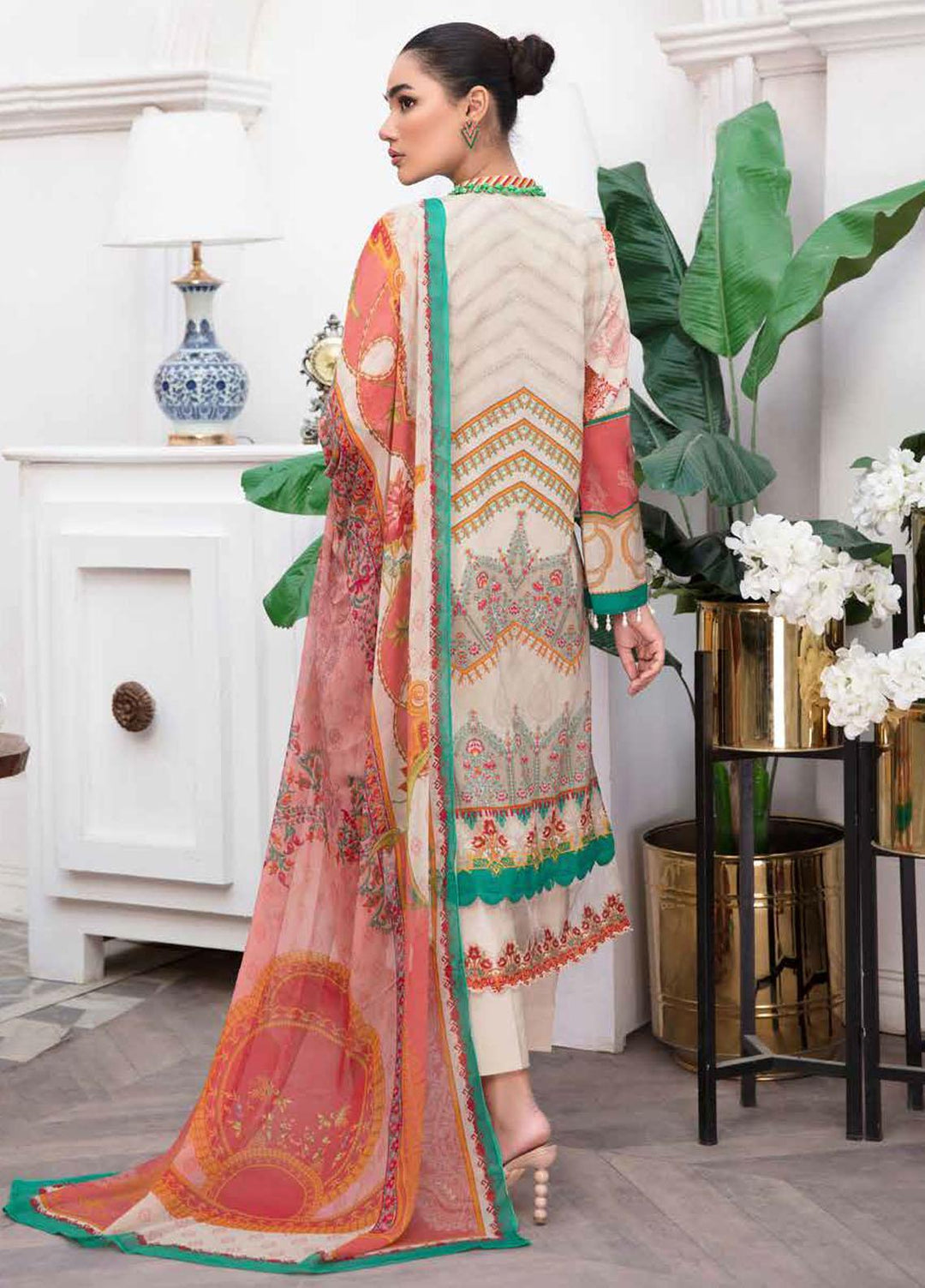 Riwayat-e-Khas By Banafsheh Embroidered Lawn Suits Unstitched 3 Piece BF22RK BNR-09 - Luxury Collection