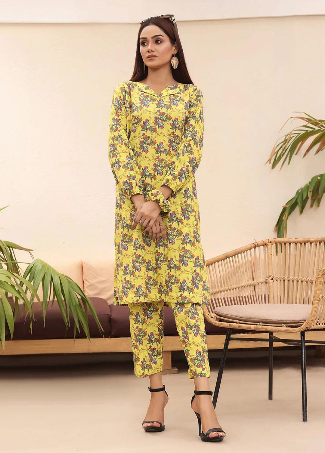 Robes Pret Printed Lawn 2 Piece Suit KASHISH