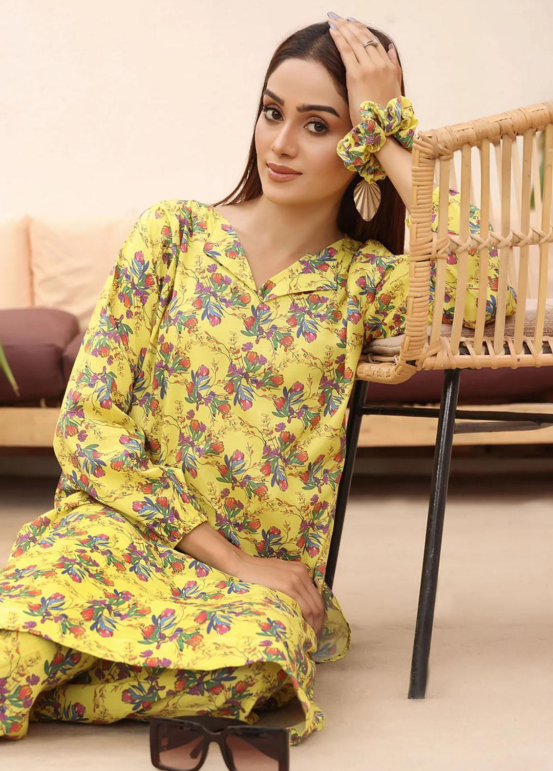 Robes Pret Printed Lawn 2 Piece Suit KASHISH