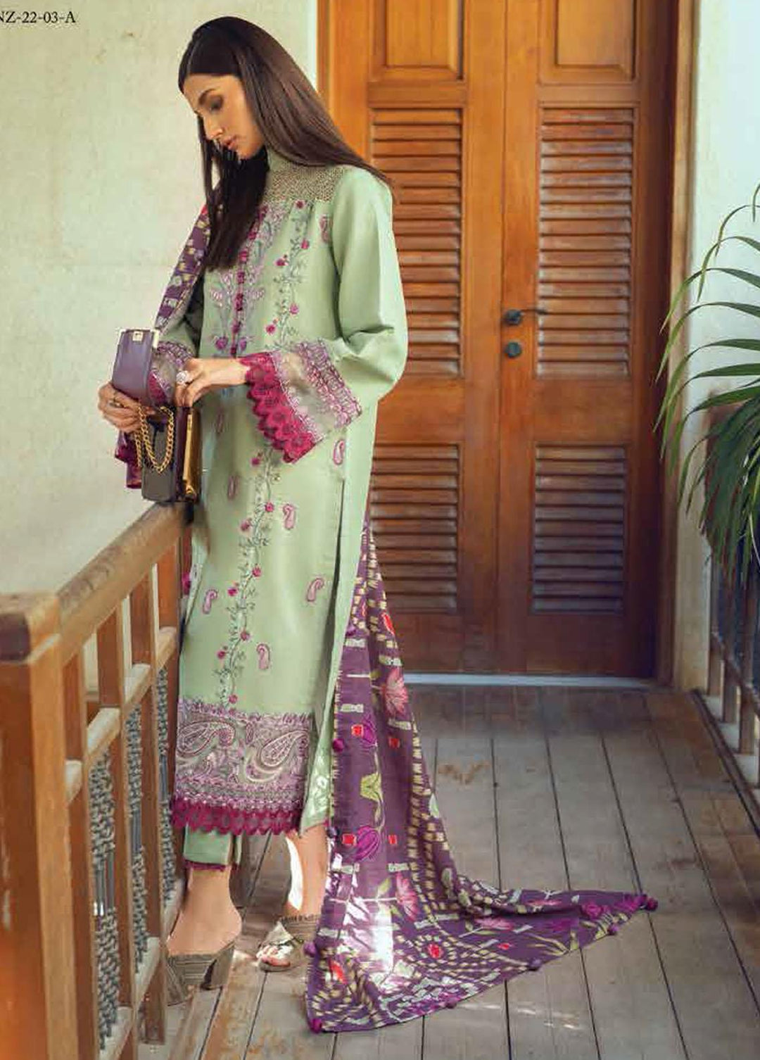 Roheenaz Embroidered Khaddar Suits Unstitched 3 Piece RO22FW RNZ-22-03-A - Luxury Collection