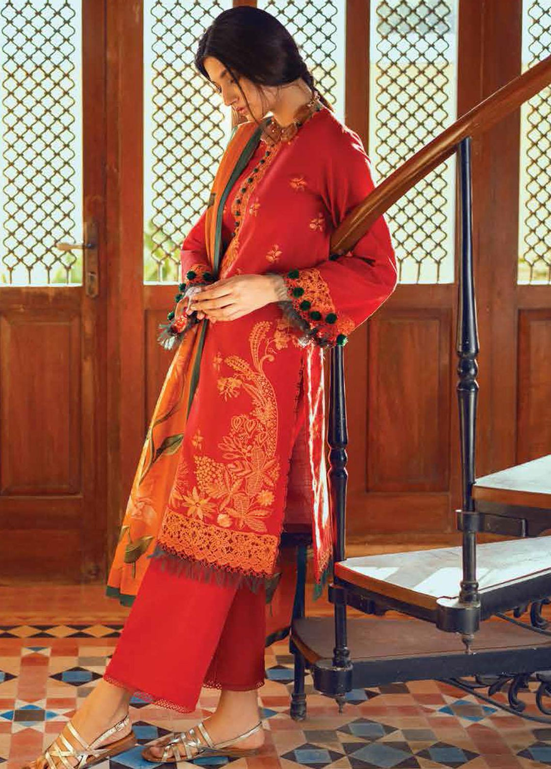 Roheenaz Embroidered Khaddar Suits Unstitched 3 Piece RO22FW RNZ-22-06A - Luxury Collection