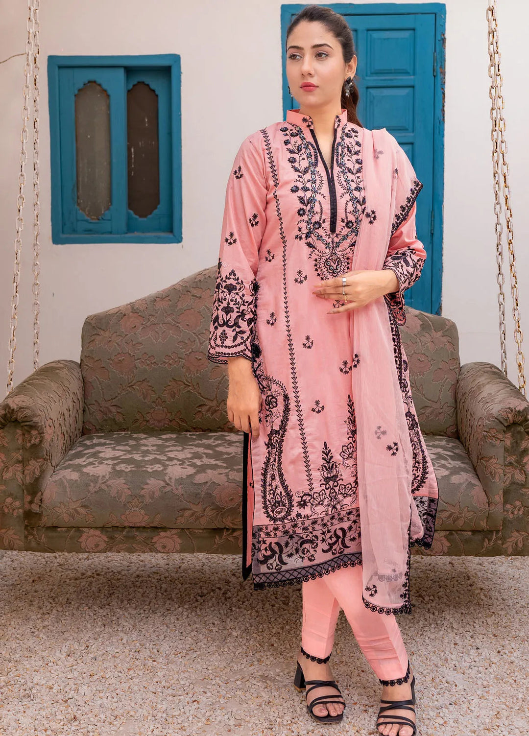Roop Rang By Al Harir Pret Embroidered Cotton 3 Piece Suit Parisa Pink