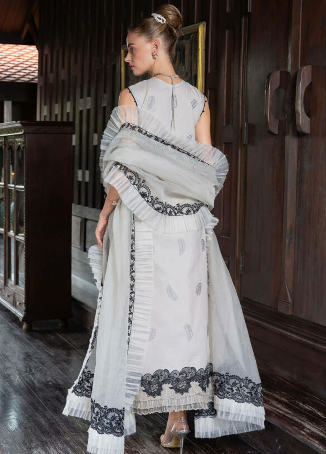 Rosemary And Ruffles By Asifa And Nabeel Embroidered Lawn Suit Unstitched 3 Piece AN24R RRL-02 Aurora - Luxury Summer Collection