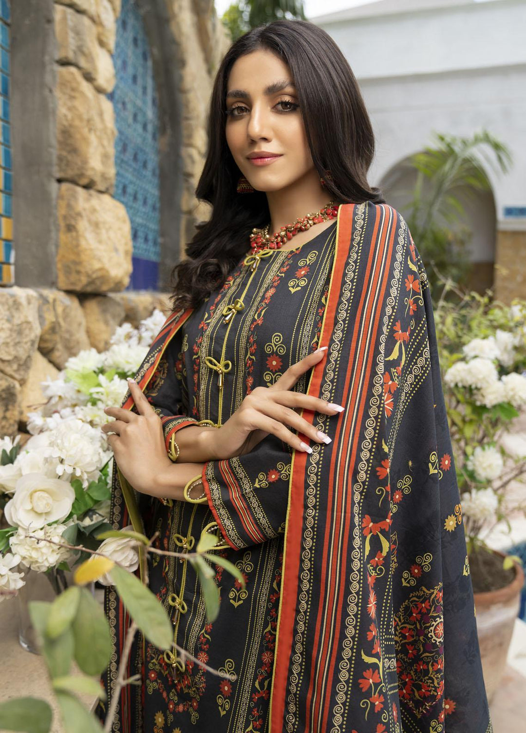 Rujhan Printed Lawn Suits Unstitched 3 Piece RJN22L-3 RP- 005 - Summer Collection