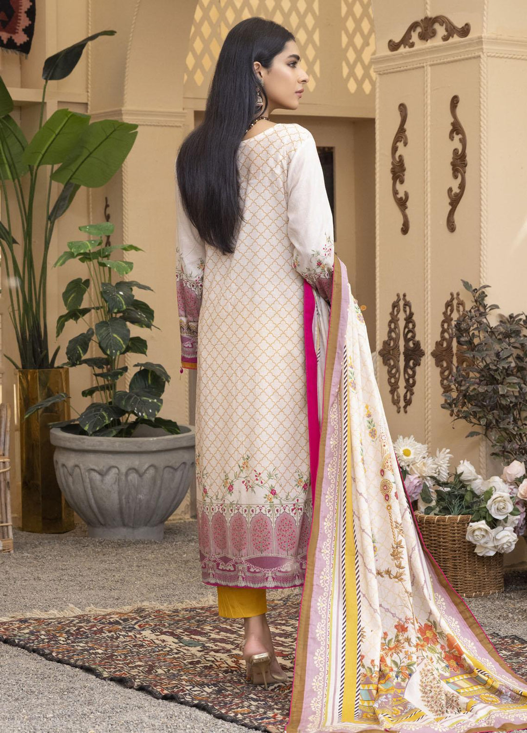 Rujhan Printed Lawn Suits Unstitched 3 Piece RJN22L-3 RPL- 003 - Summer Collection