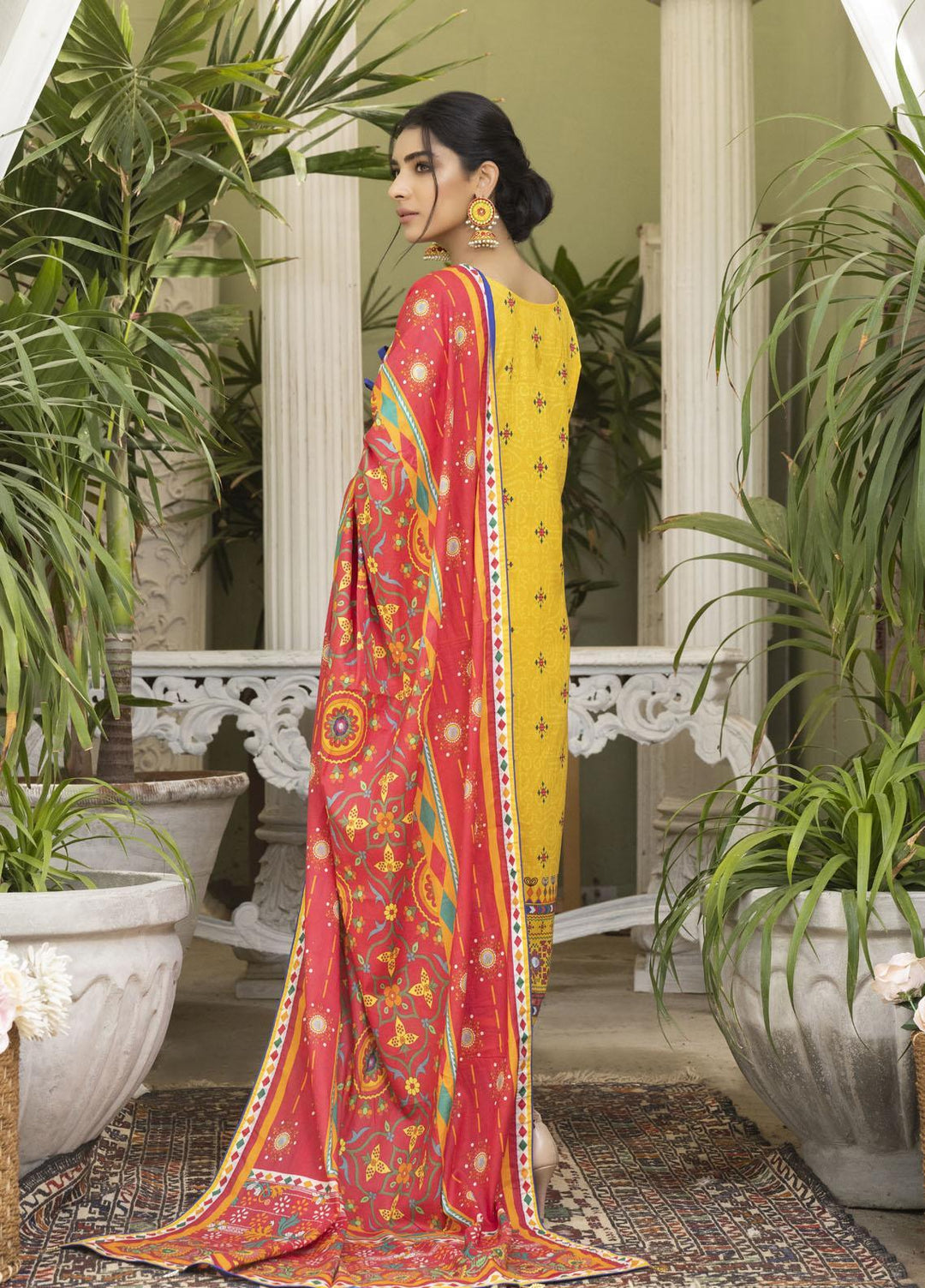 Rujhan Printed Lawn Suits Unstitched 3 Piece RJN22L-3 RPL- 006 - Summer Collection