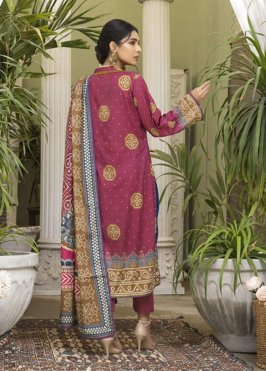 Rujhan Printed Lawn Suits Unstitched 3 Piece RJN22L-3 RPL- 008 - Summer Collection