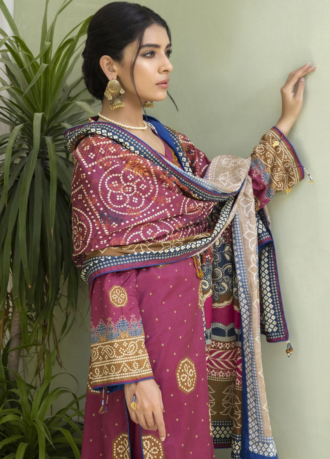 Rujhan Printed Lawn Suits Unstitched 3 Piece RJN22L-3 RPL- 008 - Summer Collection