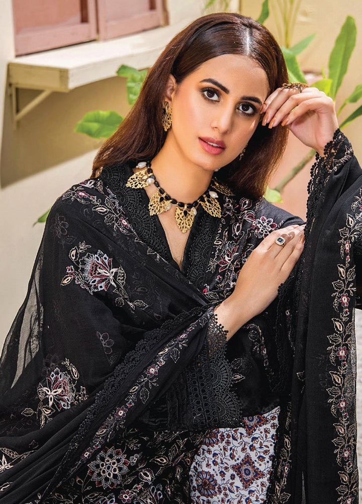 Rumli By Humdum Embroidered Karandi Suits Unstitched 3 Piece HD23RM D-09 - Formal Collection