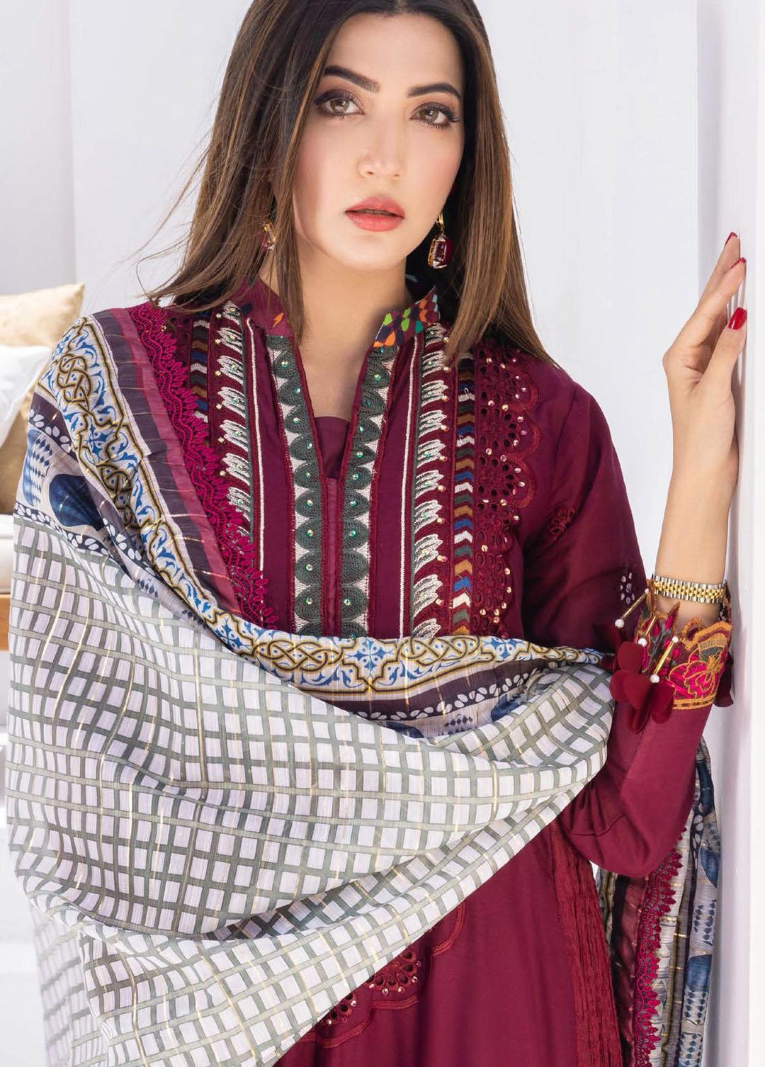 Rungkari By Mahiymaan Embroidered Lawn Suits Unstitched 3 Piece MAH23R A04 - Summer Collection
