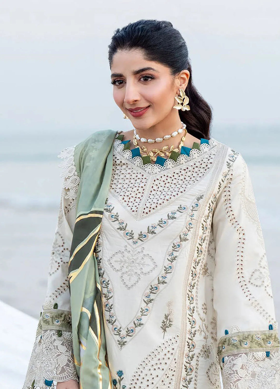 Saagar by Aabyaan Embroidered Lawn Suit Unstitched 3 Piece ABY25SL AS-04 Arsin - Summer Collection